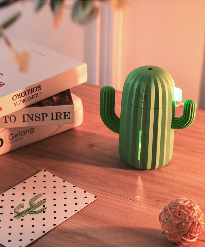 Cactus Umidificador / Aromaterapia de ar via USB com luz led.